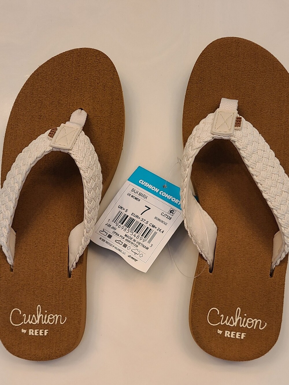Reef Women's White Braided Thong Sandals with Brown Footbed